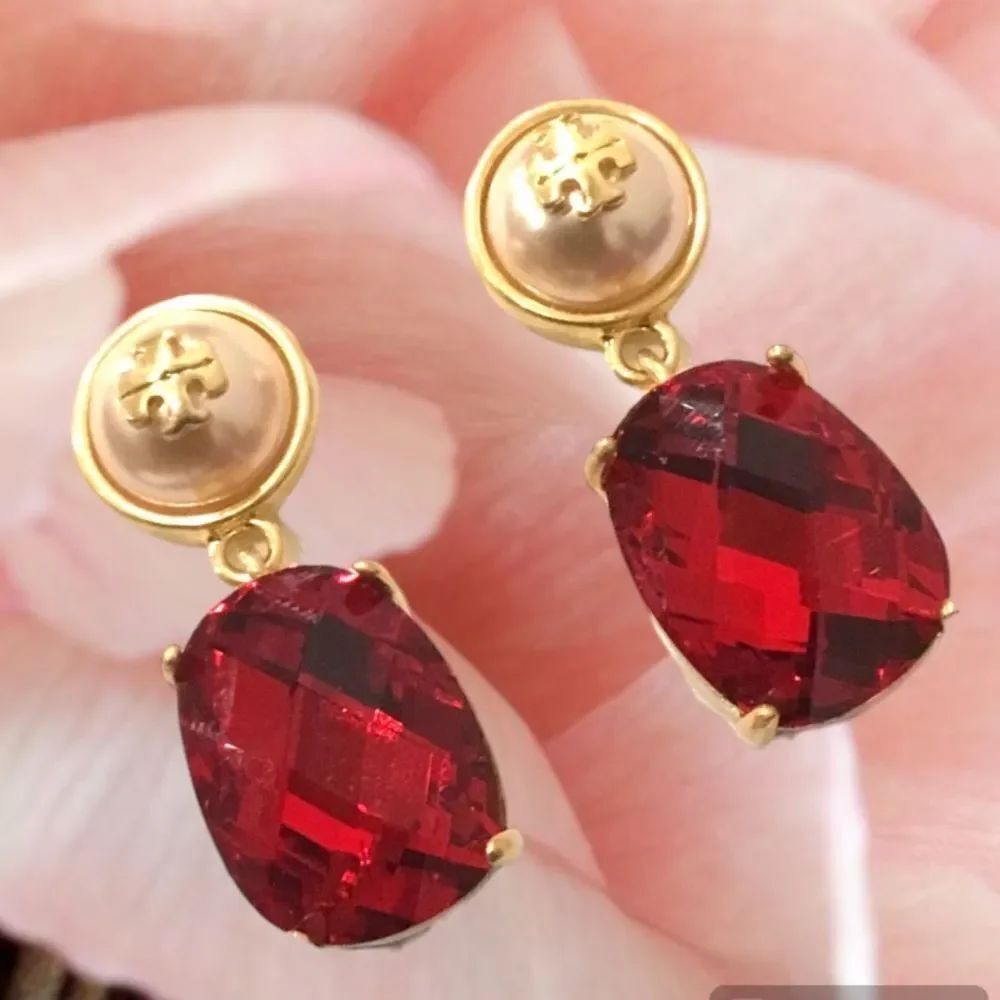 TORY BURCH KIRA LOGO RED RUBY CRYSTAL AND FAUX PEARL